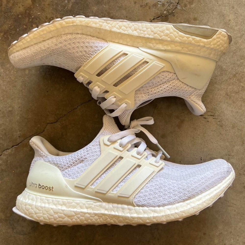 Adidas Ultraboost ‘Triple White’